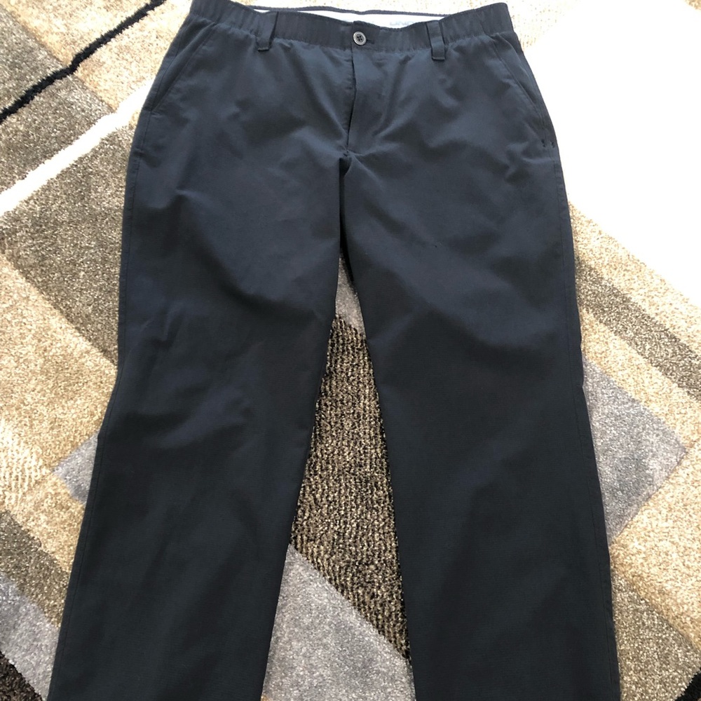 Black UA shadow golf pants 36x30